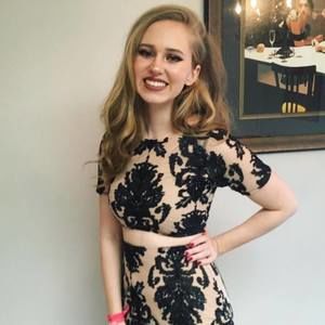 Meet your Posher, Dominica